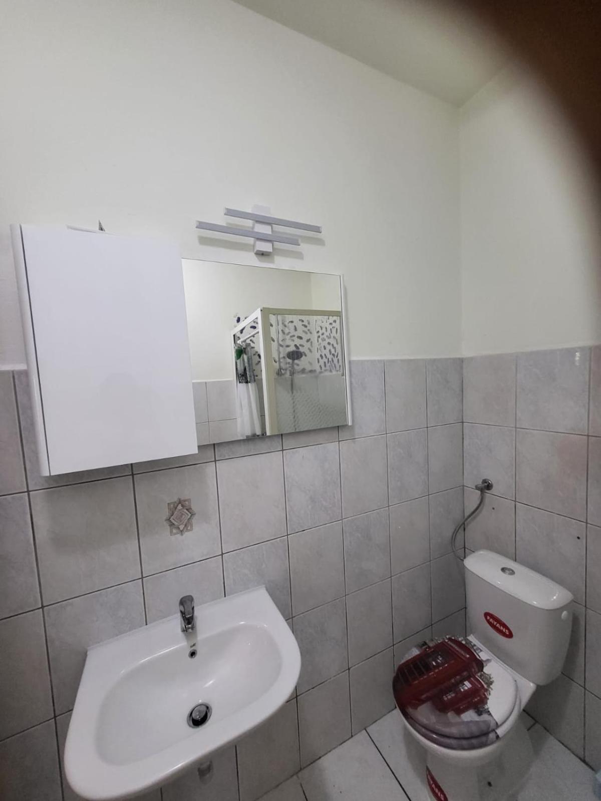 Apartments Pula With Private Parking Self Check In Extérieur photo