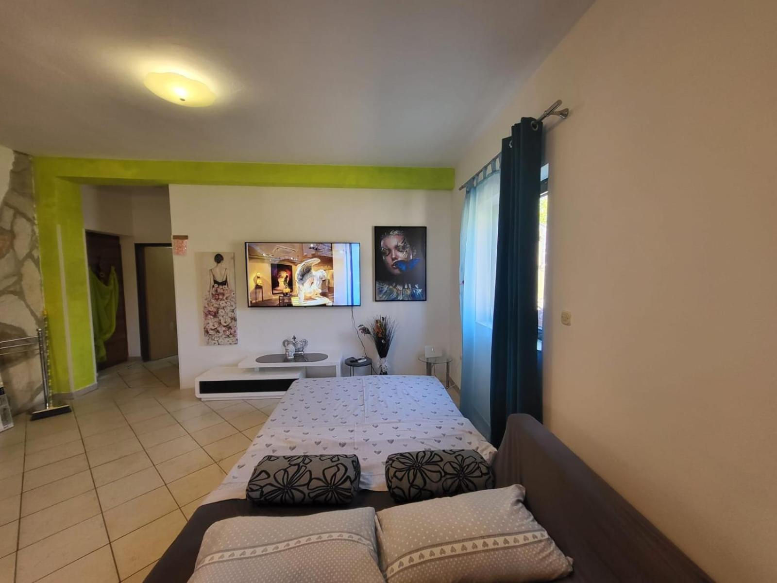 Apartments Pula With Private Parking Self Check In Extérieur photo