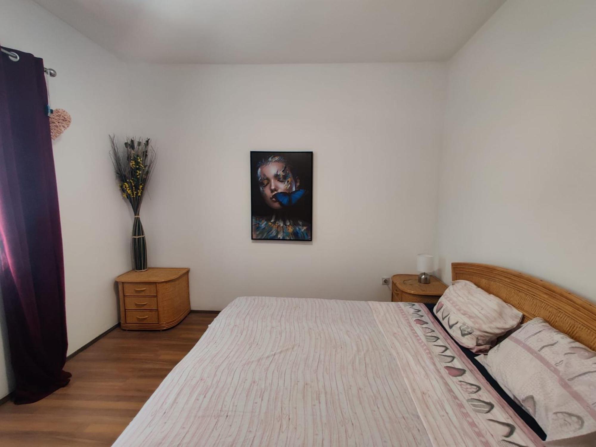 Apartments Pula With Private Parking Self Check In Extérieur photo