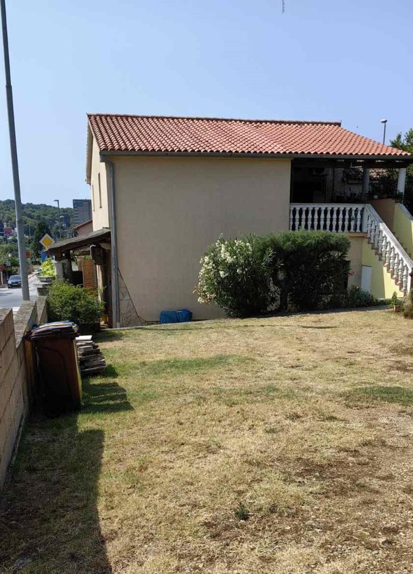 Apartments Pula With Private Parking Self Check In Extérieur photo